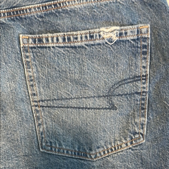 Highest Rise 90s boyfriend American Eagle Outfitters Blue Jean Shorts - Picture 5 of 6